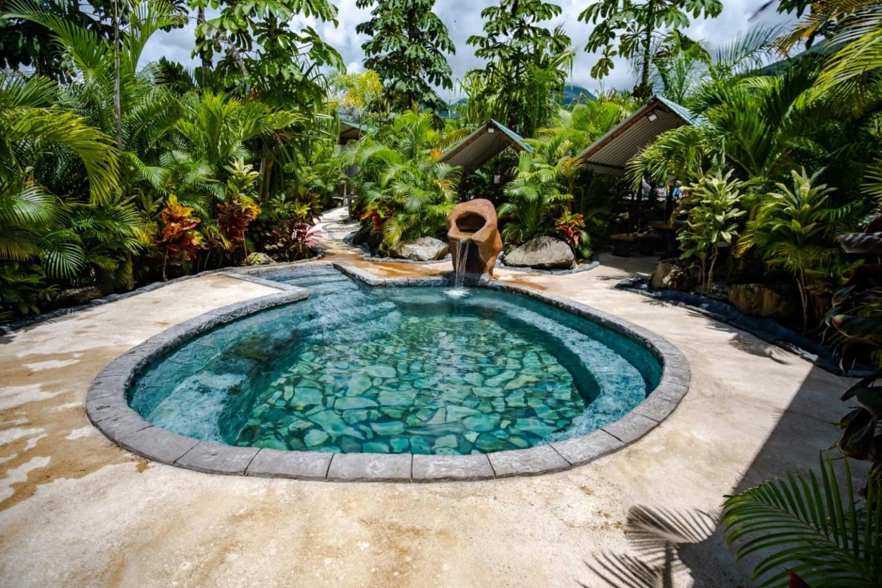 Hotel Relax Termalitas - Thermal Water La Fortuna Exterior photo