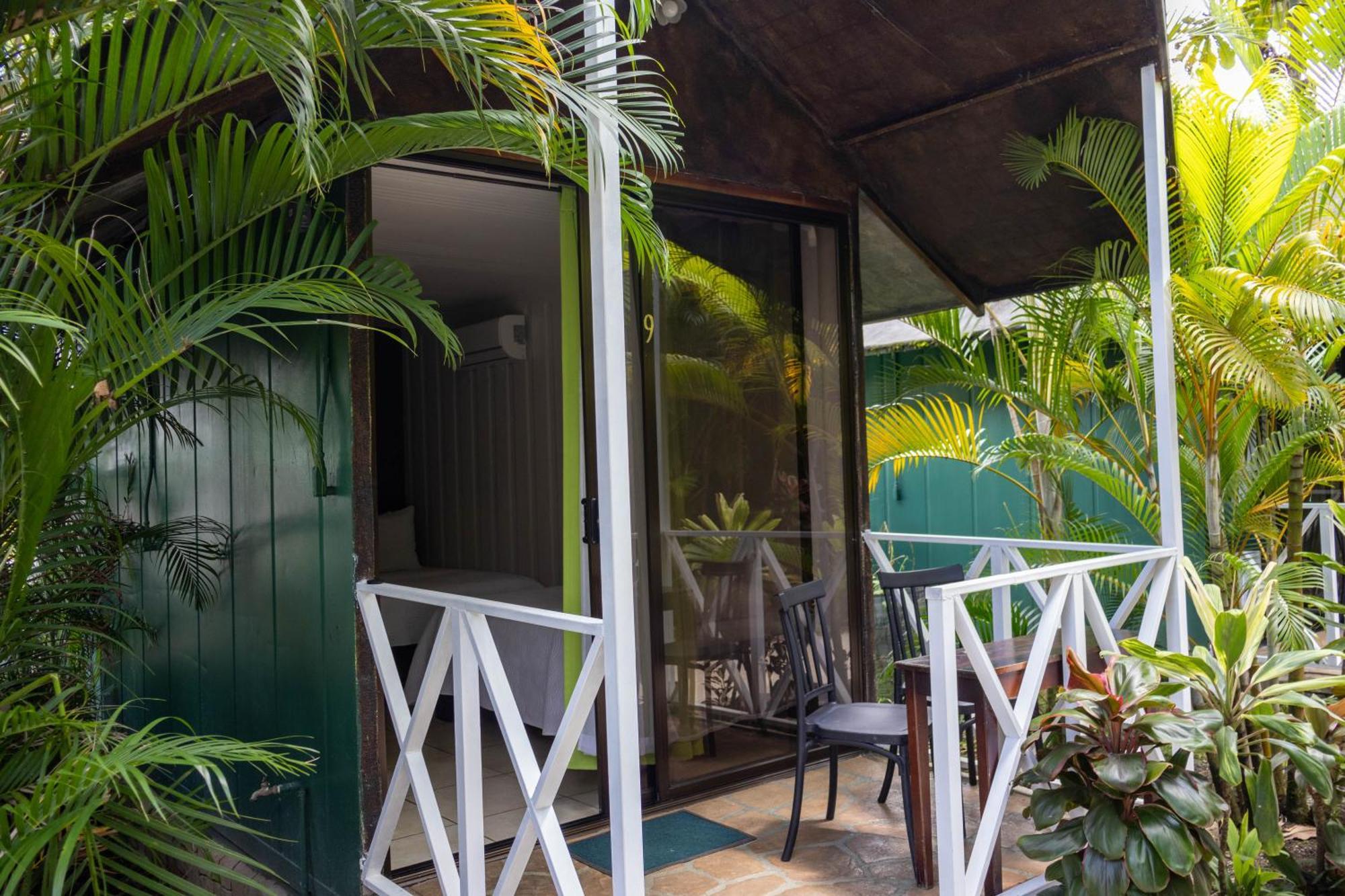 Hotel Relax Termalitas - Thermal Water La Fortuna Exterior photo