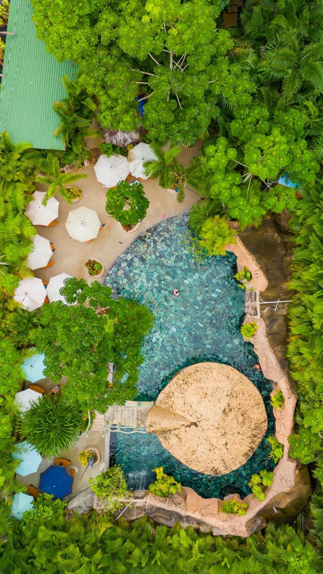 Hotel Relax Termalitas - Thermal Water La Fortuna Exterior photo