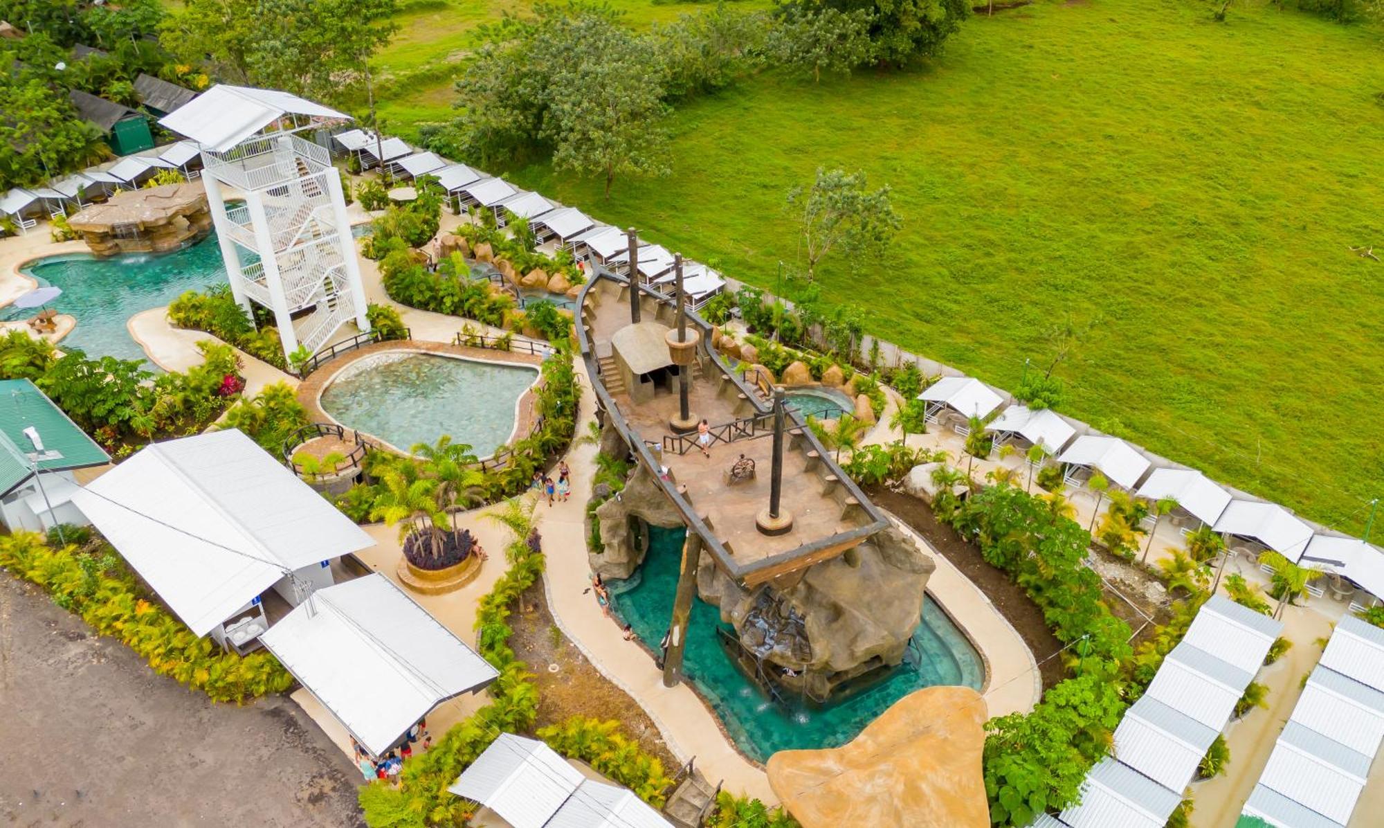Hotel Relax Termalitas - Thermal Water La Fortuna Exterior photo