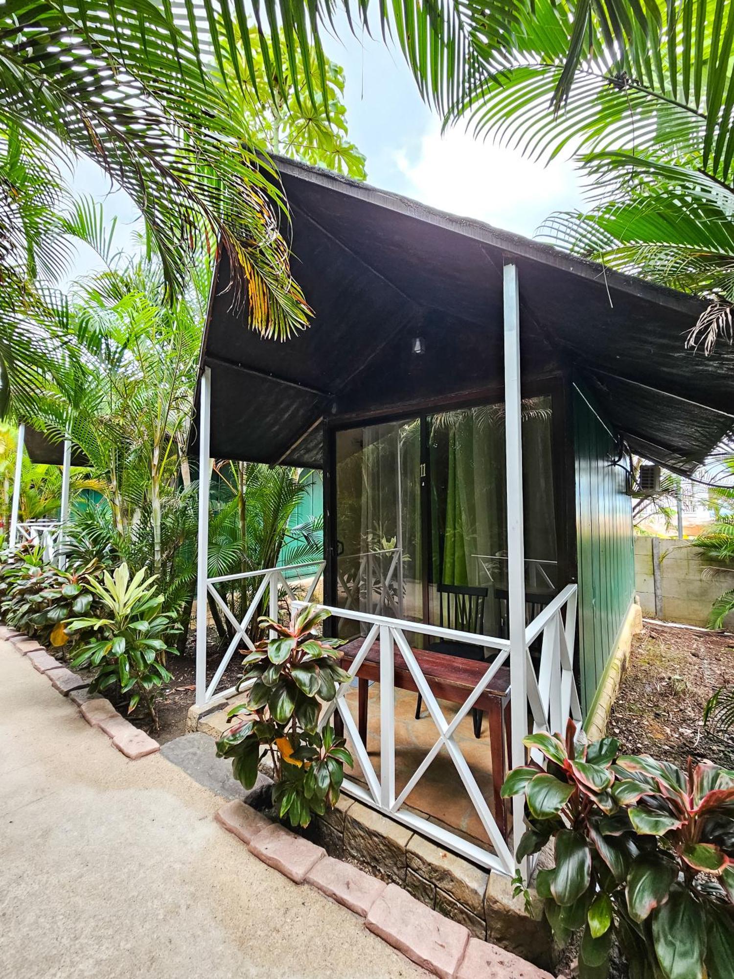 Hotel Relax Termalitas - Thermal Water La Fortuna Exterior photo